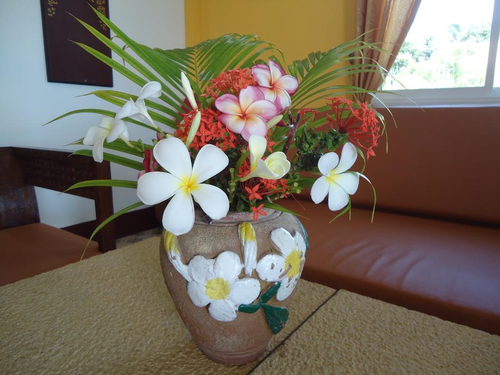Inn Sea Breeze House, Naiplao 2*