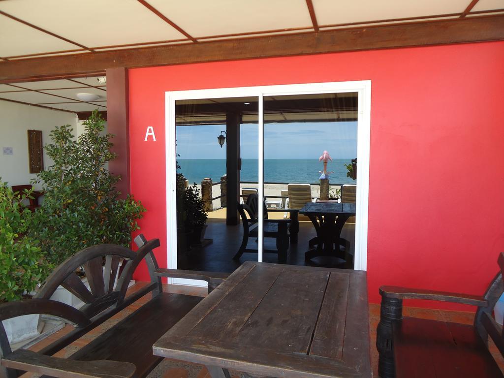 Inn Sea Breeze House, Naiplao Khanom