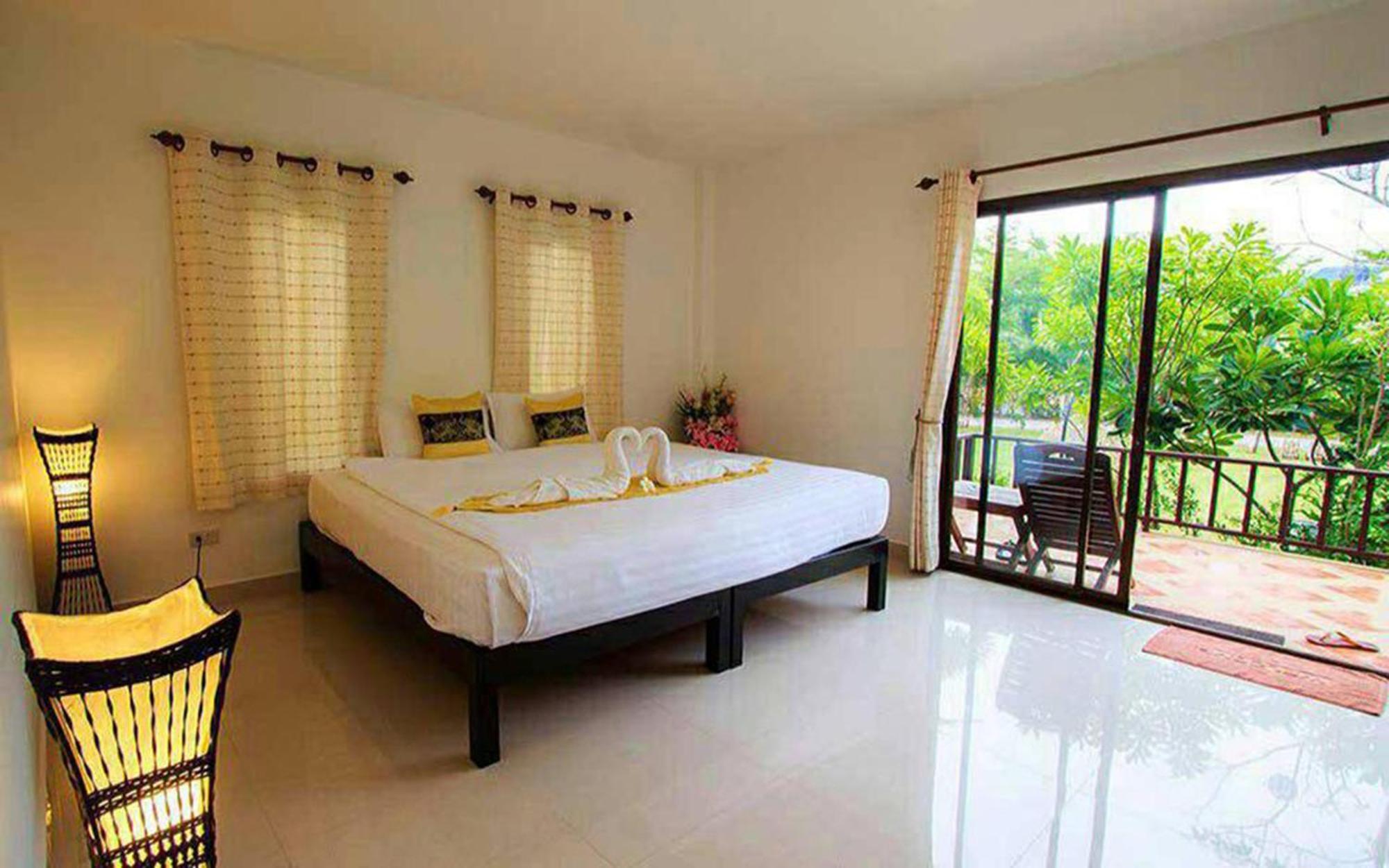 Pranburi Cabana Resort Resort