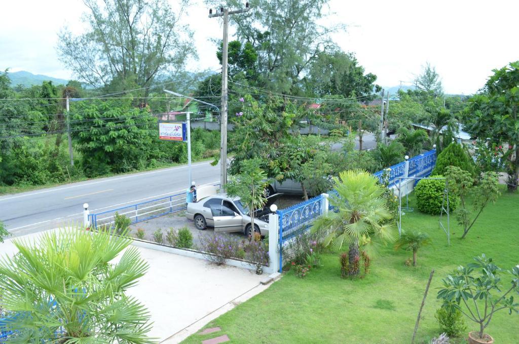 Guest house Charming Suan Phueng