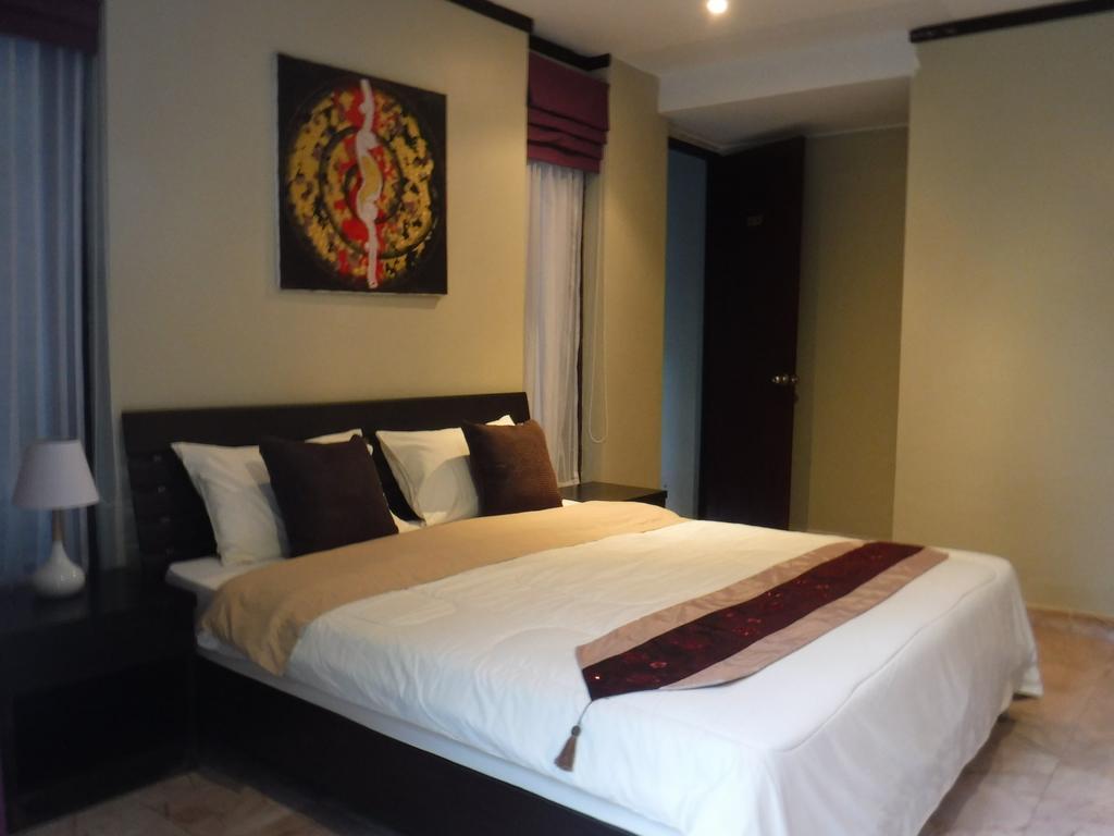 Tanasan Aonang Krabi Villa *