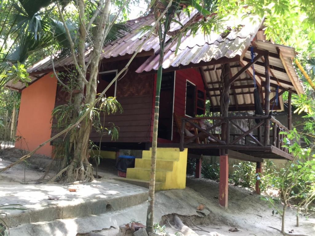 Goldkey Guest house Ranong