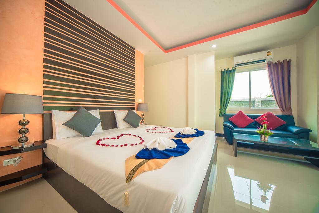 Santiphap & Hotel 4*