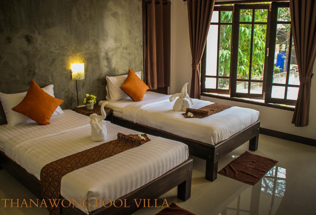 Thanawong Pool Resort