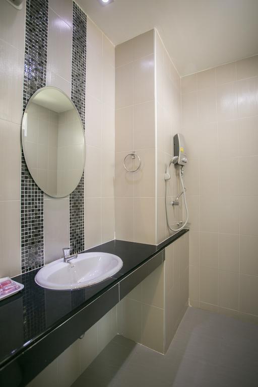 Nisasiri Boutique Resort Laem Sing