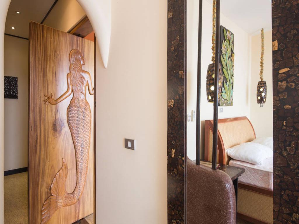 Villa 5 Bedroom Seafront Phangan Sdv231-by Samui Dream *