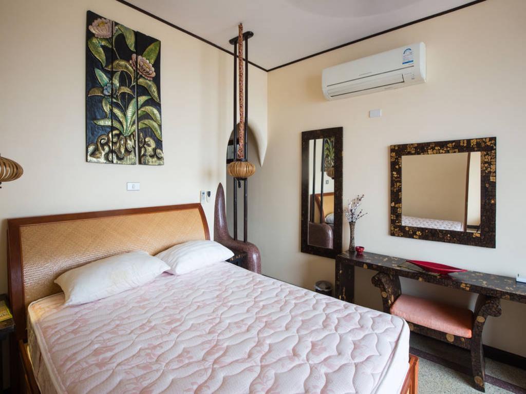 5 Bedroom Seafront Phangan Sdv231-by Samui Dream Villa