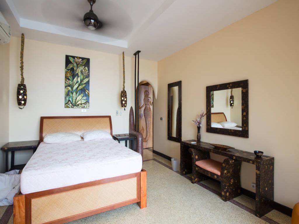 5 Bedroom Seafront Phangan Sdv231-by Samui Dream Villa