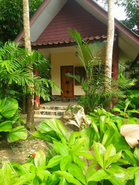 Holiday Guest house Khao Sok National Park