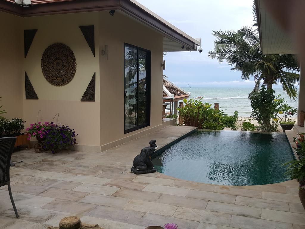 Baan Sanom Villa