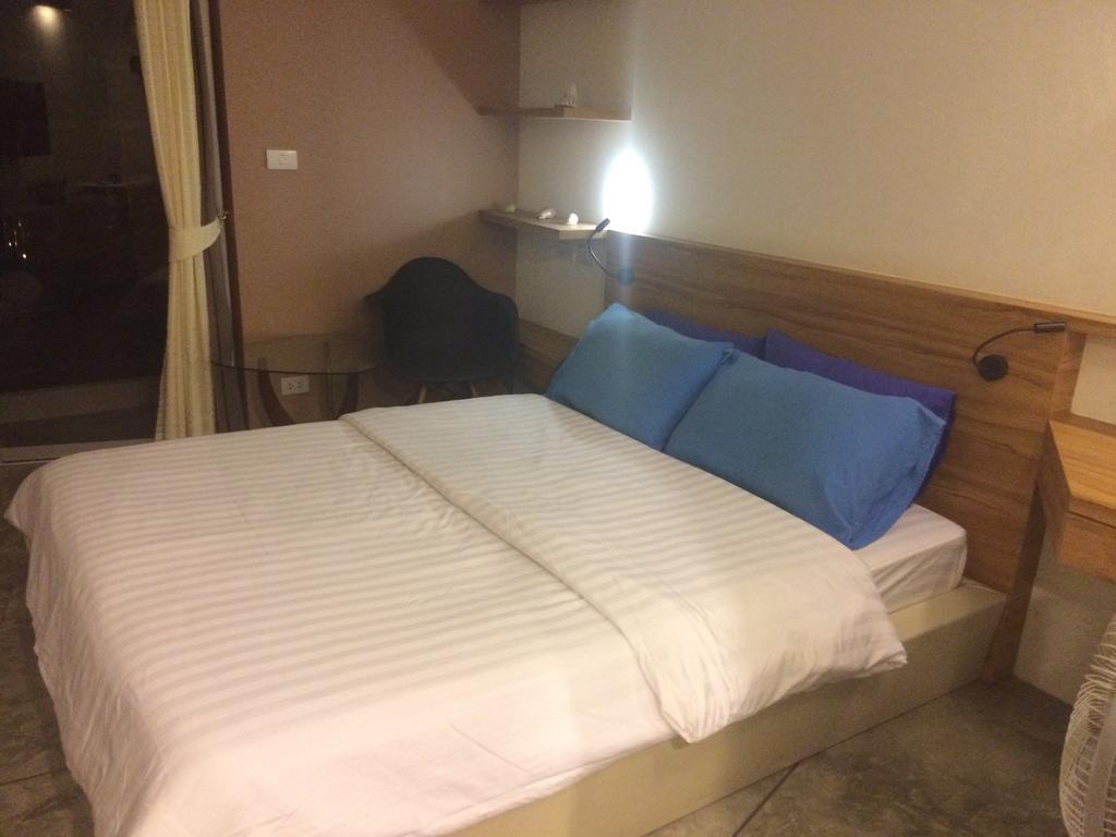 Sea View 1Br Condo Beach Gym Sauna Pool Apartment *