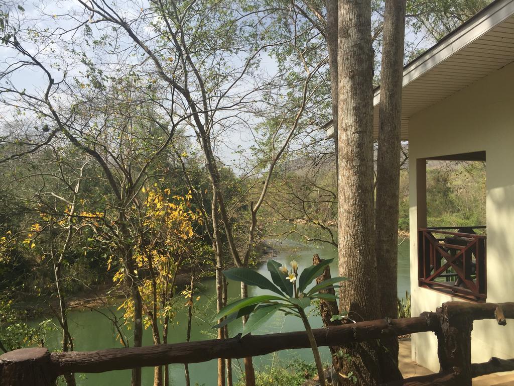 Saiyok River House Sai Yok