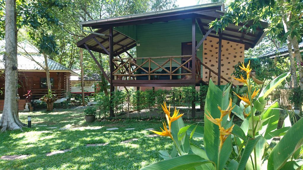 Macura Koh Chang