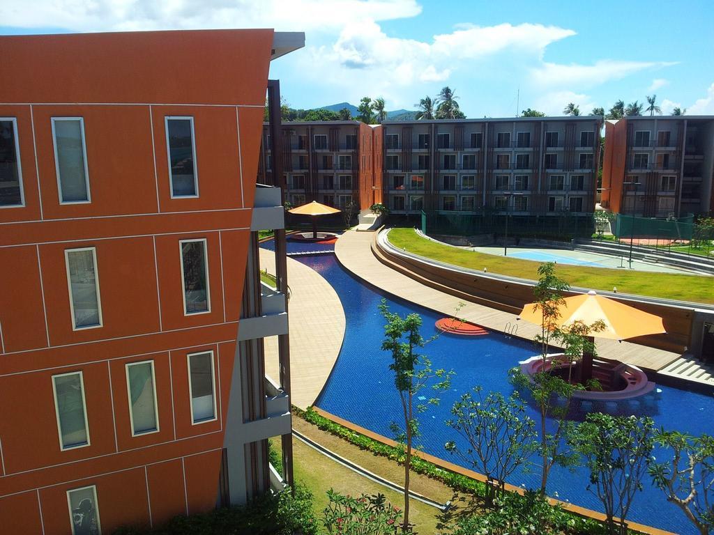 Sea View 1Br Condo Beach Gym Sauna Pool