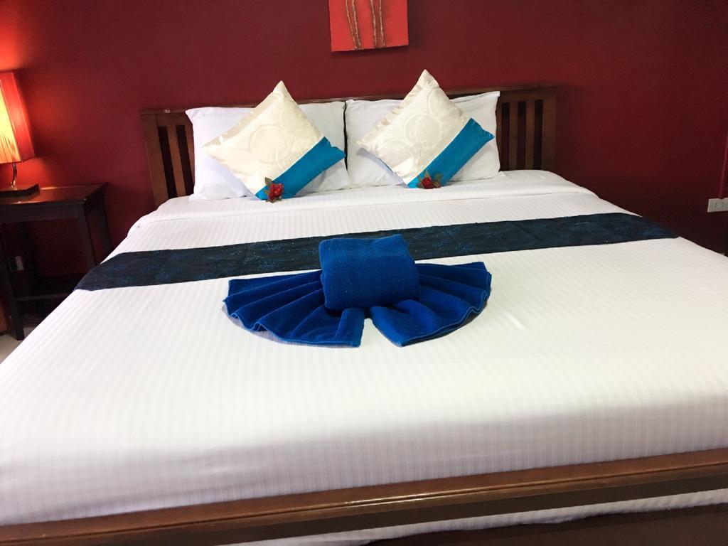 Guest house Leaf 2*
