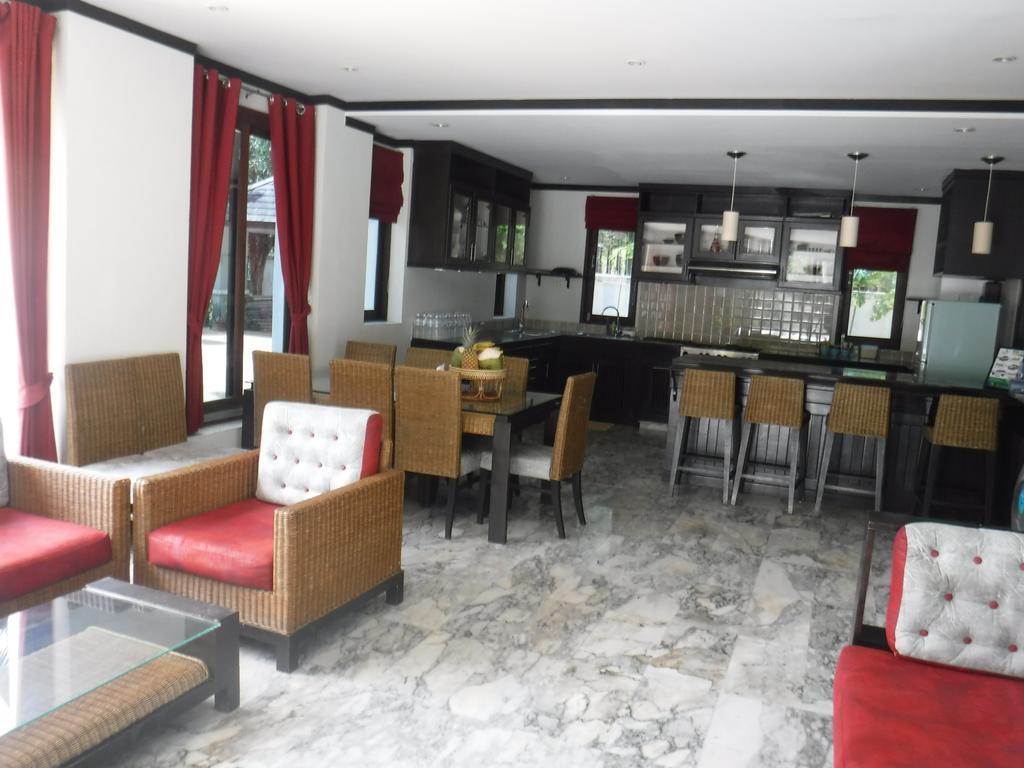Tanasan Aonang Krabi *