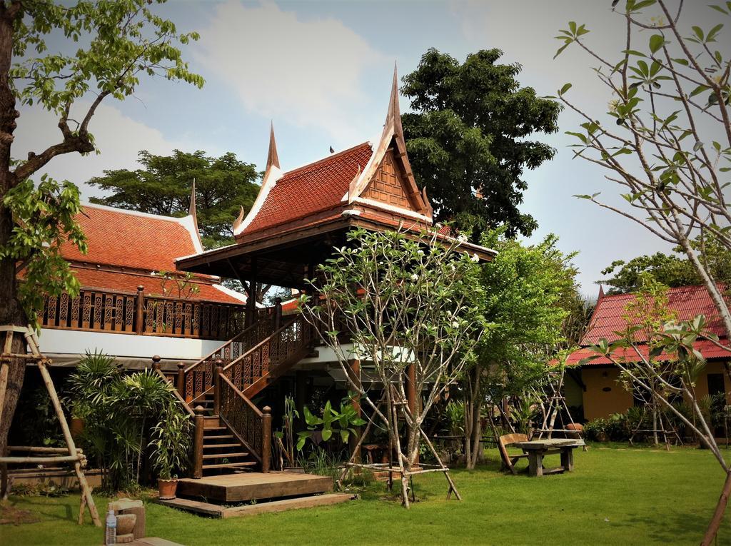 Baan Thai House 3*