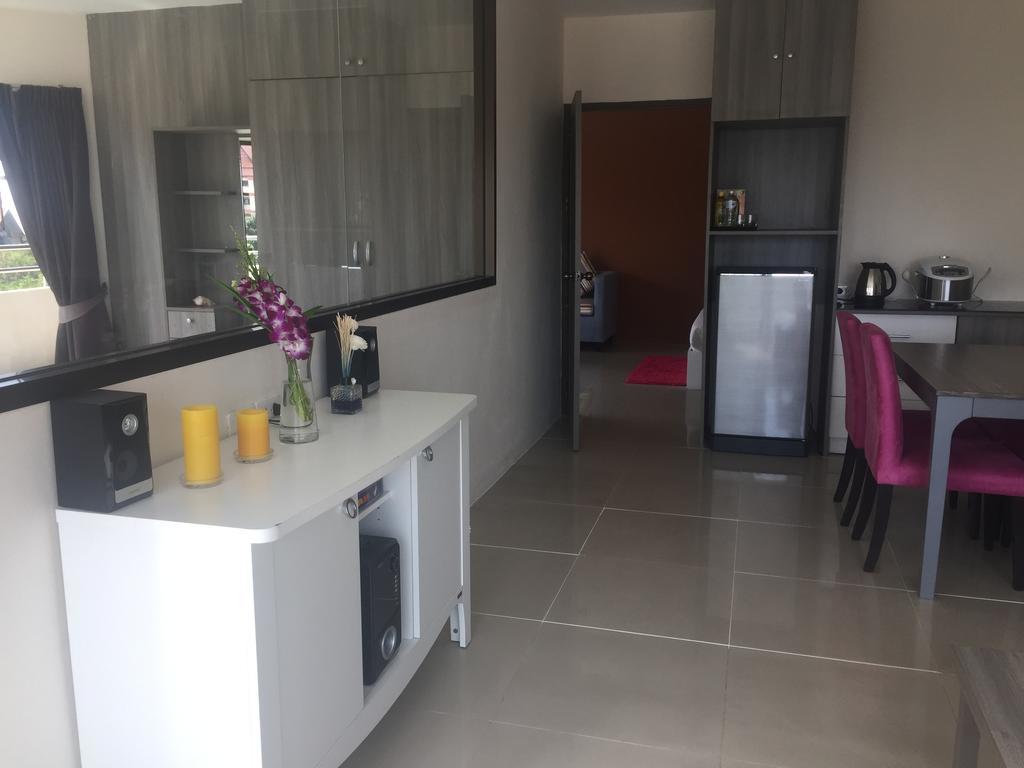 Apartment R-con Wongamat *