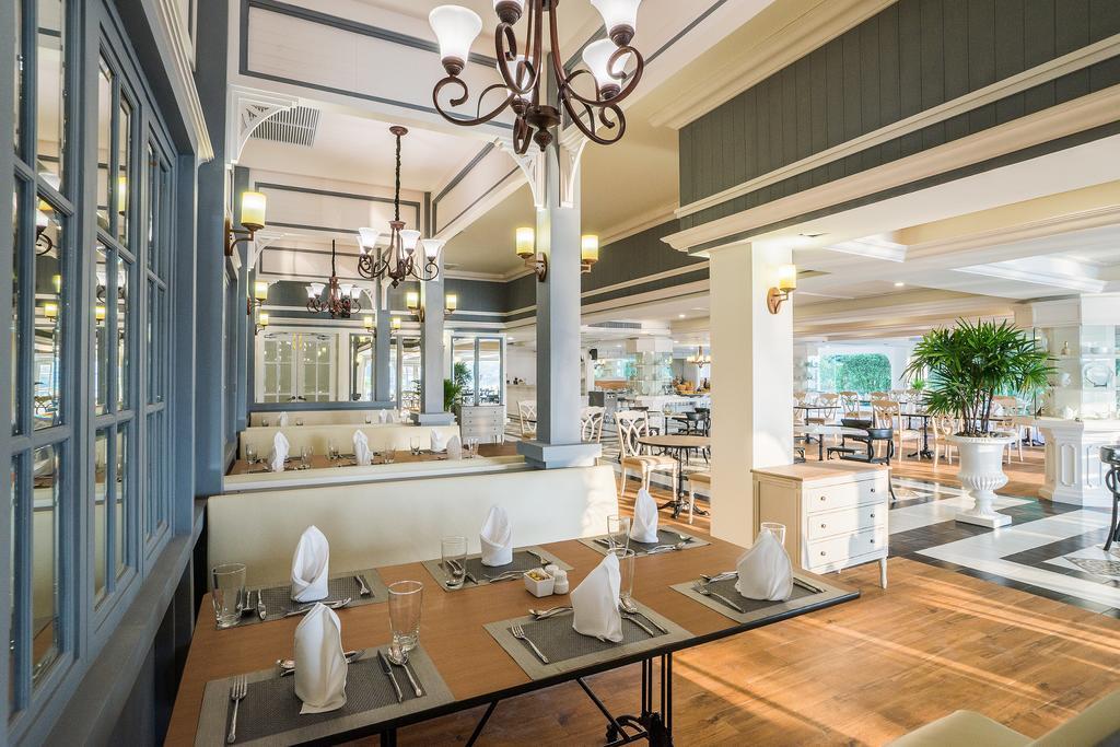 Kalanan Riverside 4*