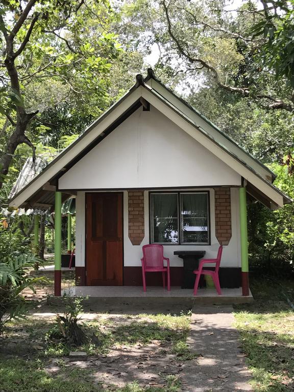 Guest house Cashew Nut Bungalows