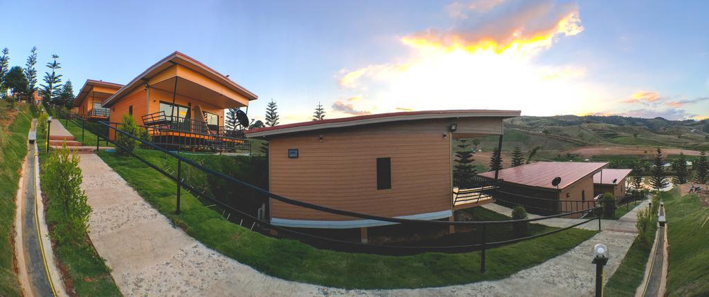 Floral Hill Khaokho Guest house Khao Kho