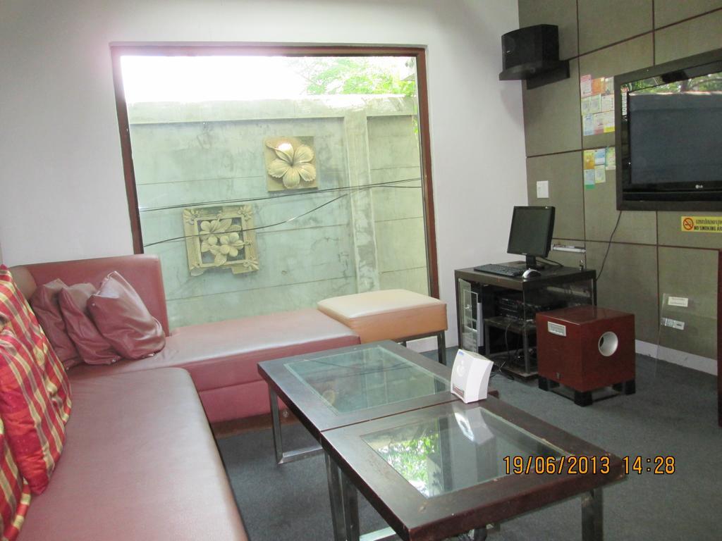 Narakul Hotel 3*