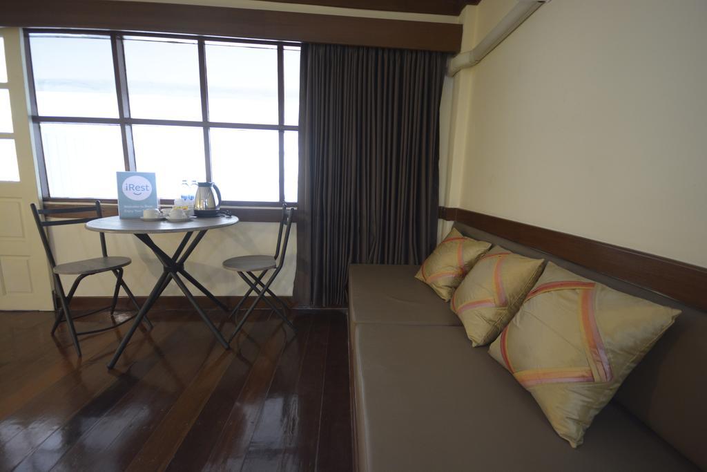 Hostel Irest Seafront Ao Nang
