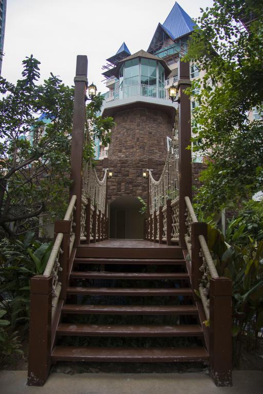 Grande Caribbean Family Apartment *