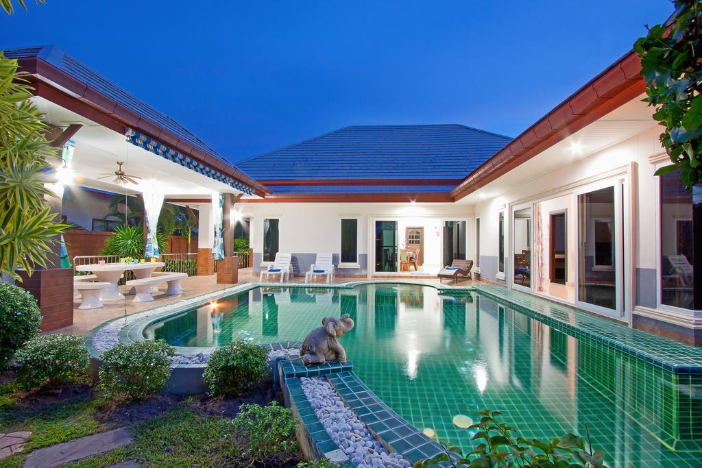 Villa Victoria *