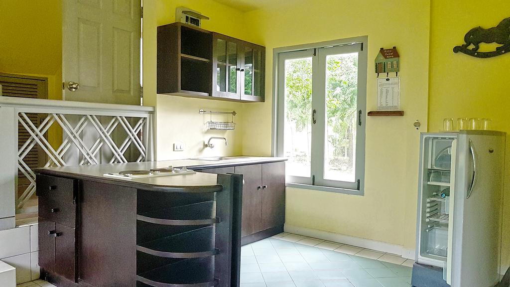 Brookside Valley Resort 3*