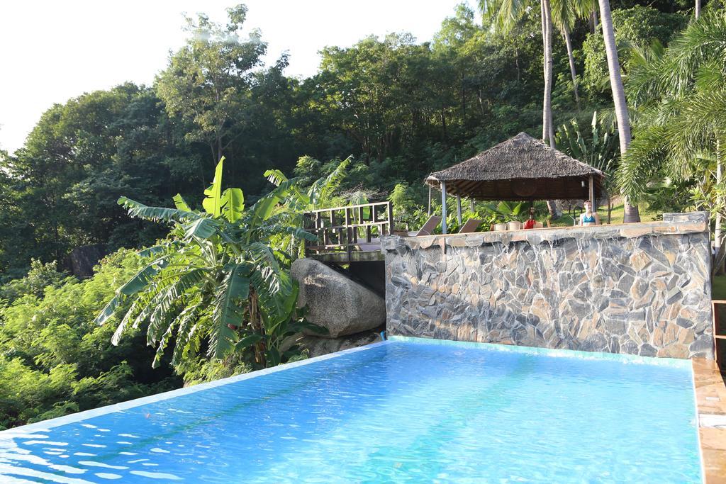 Suan Sawan Ocean View Villa *