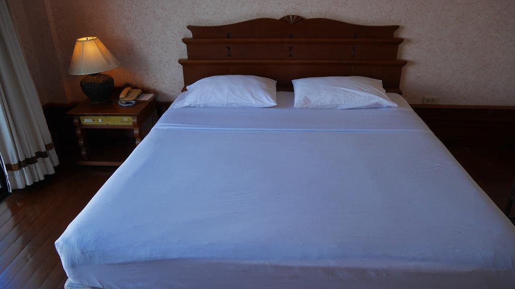 Naklua Resort 3*