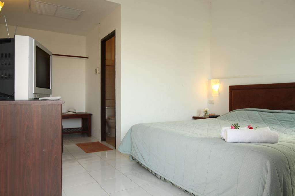 Samed Cliff Resort 3*