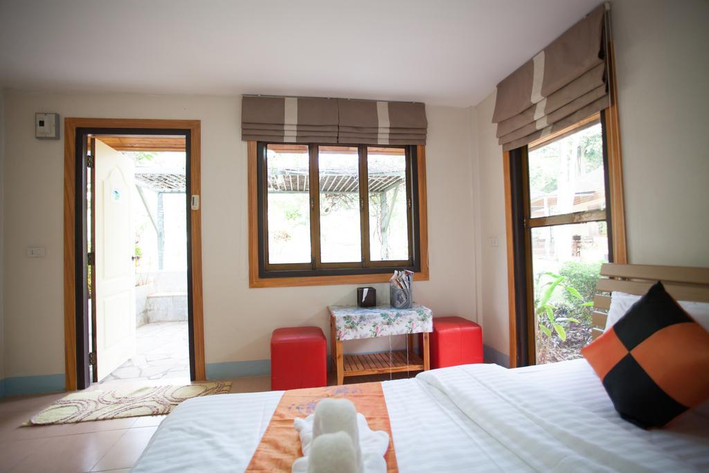 Dusit Talai 3*