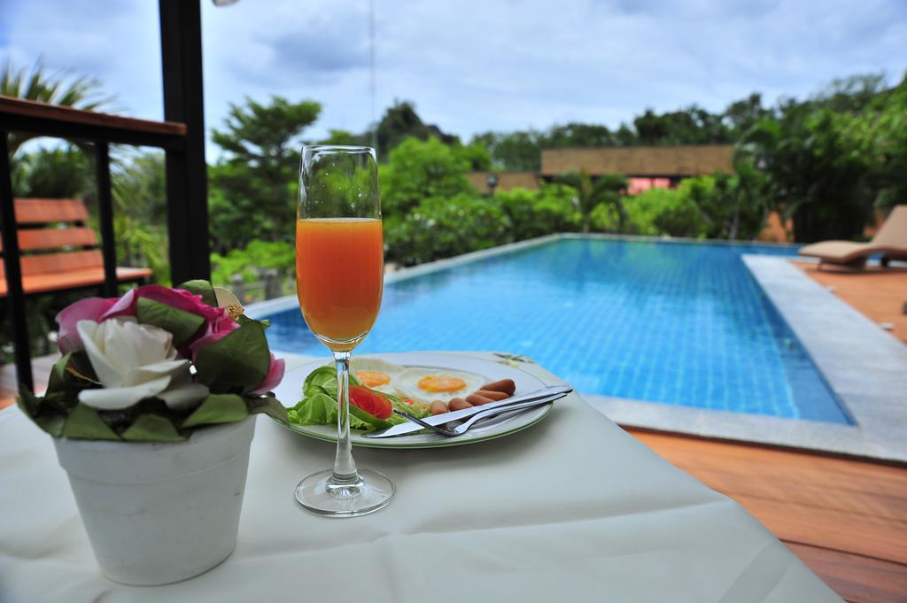 Dusit Talai Resort Nong Nam Daeng