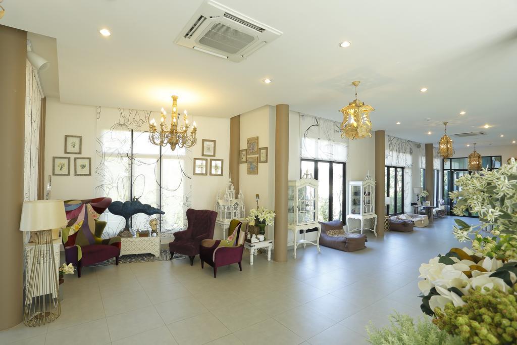 Hotel Play La Ploen Boutique And Adventure Camp