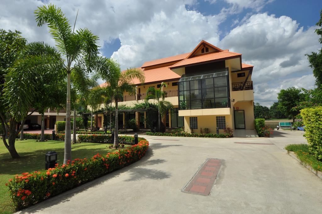 Resort Maeklong Marina 3*