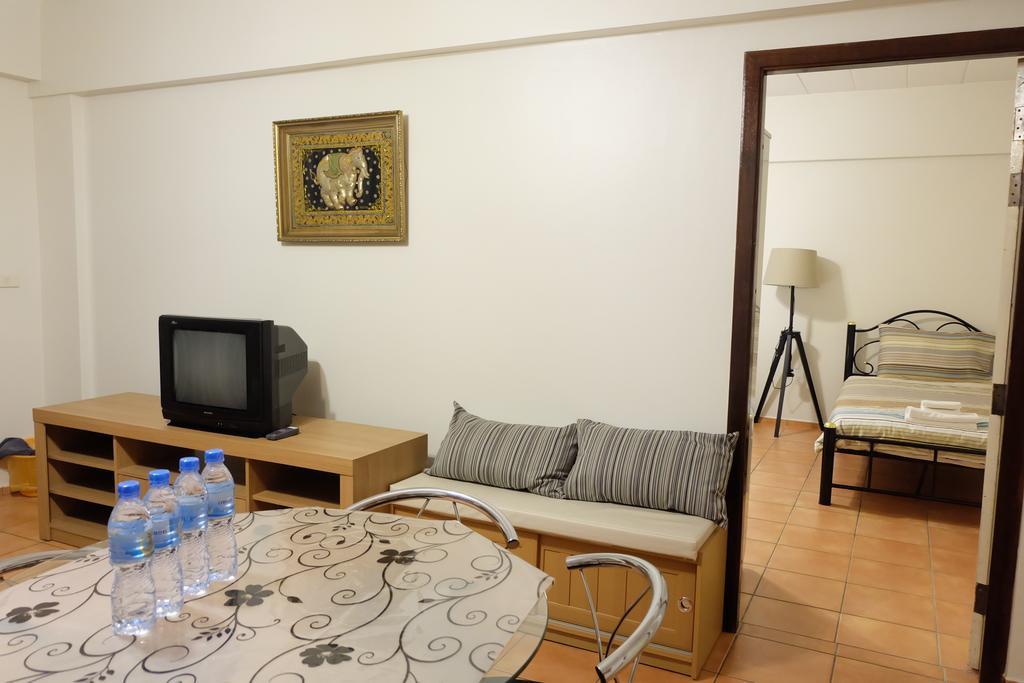 Lomsabai Inn