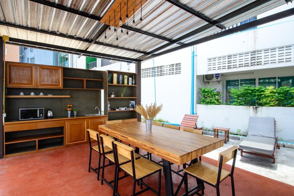 Ocean12 Chic Apartment Phuket