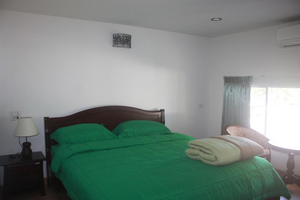 Nong Nuey Hotel
