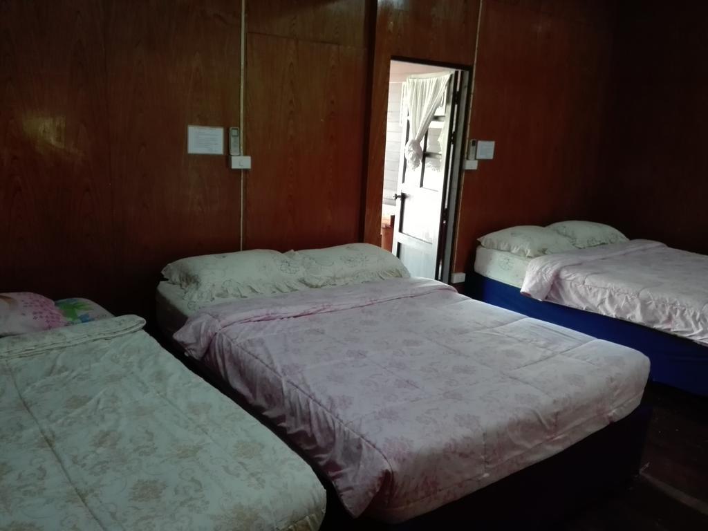 Phu Resort 2*