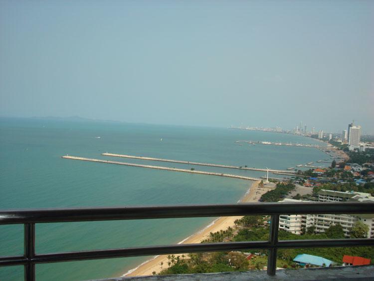 Krisda Golden Condotel Cliff & Park Apartment