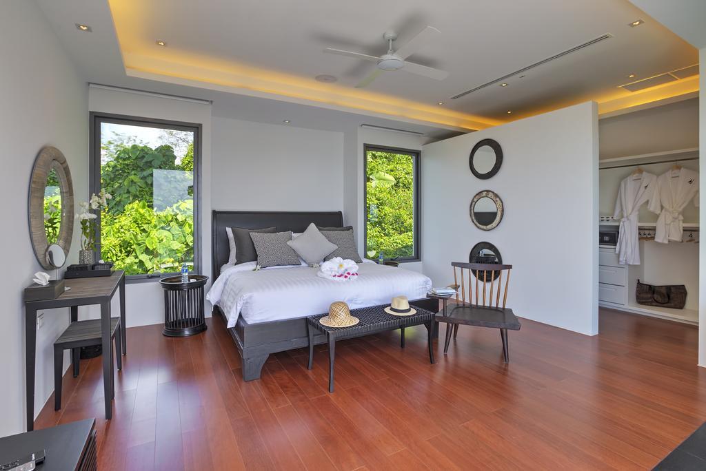 Luxury In Villa *