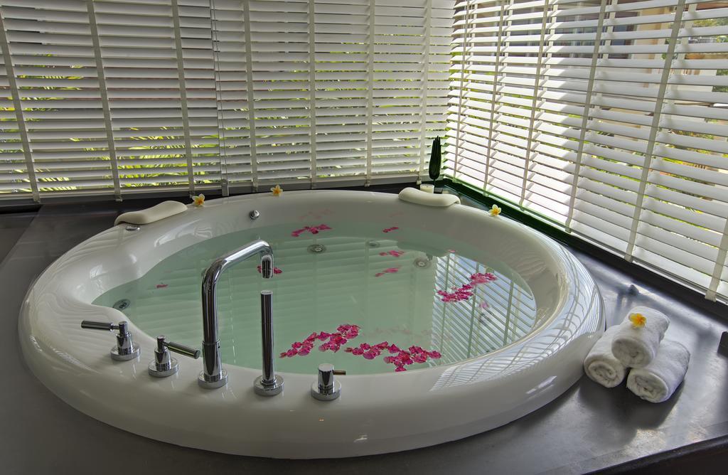 Luxury In Cape Panwa