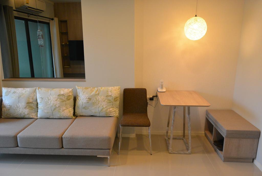 Apartment Lpn Beachfront Wifi 10 Meters To 1br ติดทะเล