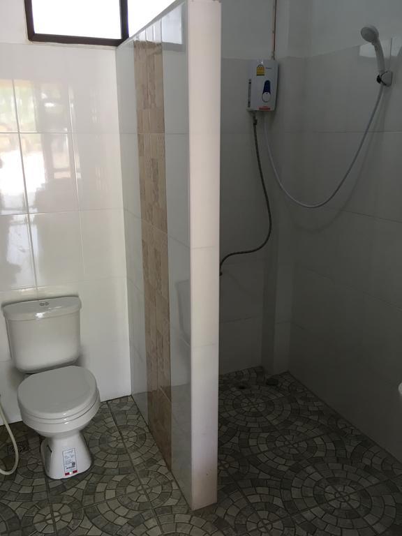 Guest house Phutara 2*