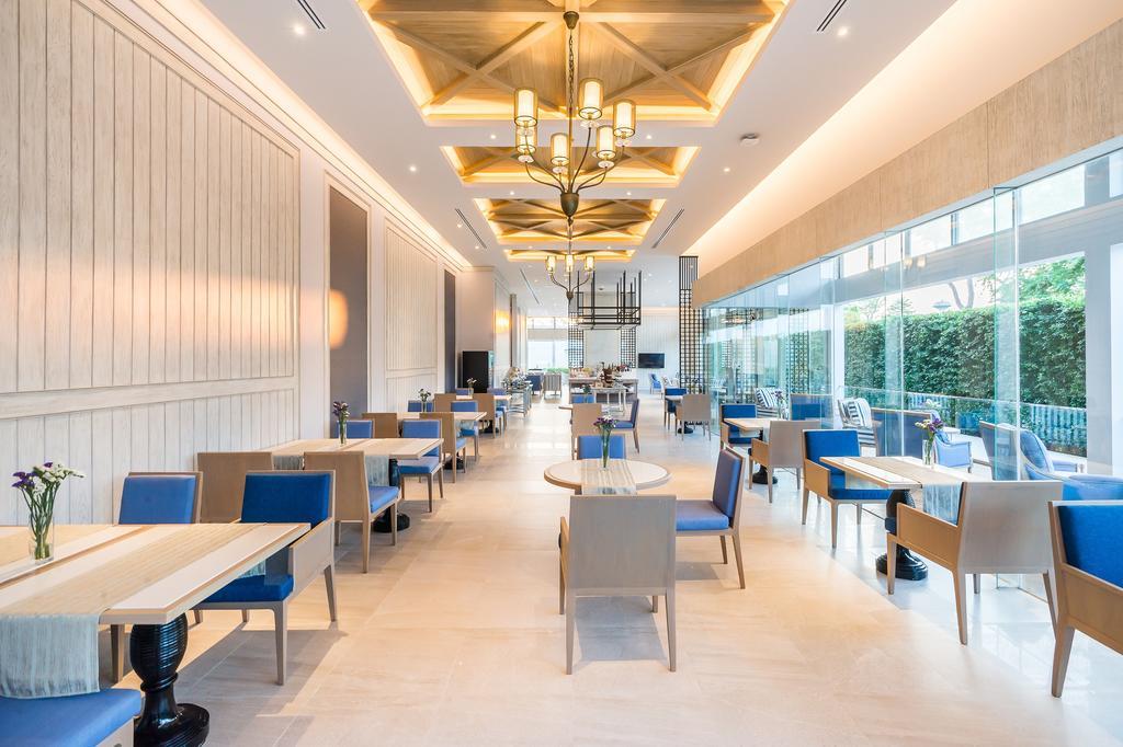 Avani+ Hua Hin Resort Resort 5*