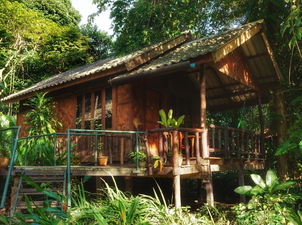 Khao Sok Riverside Lodge