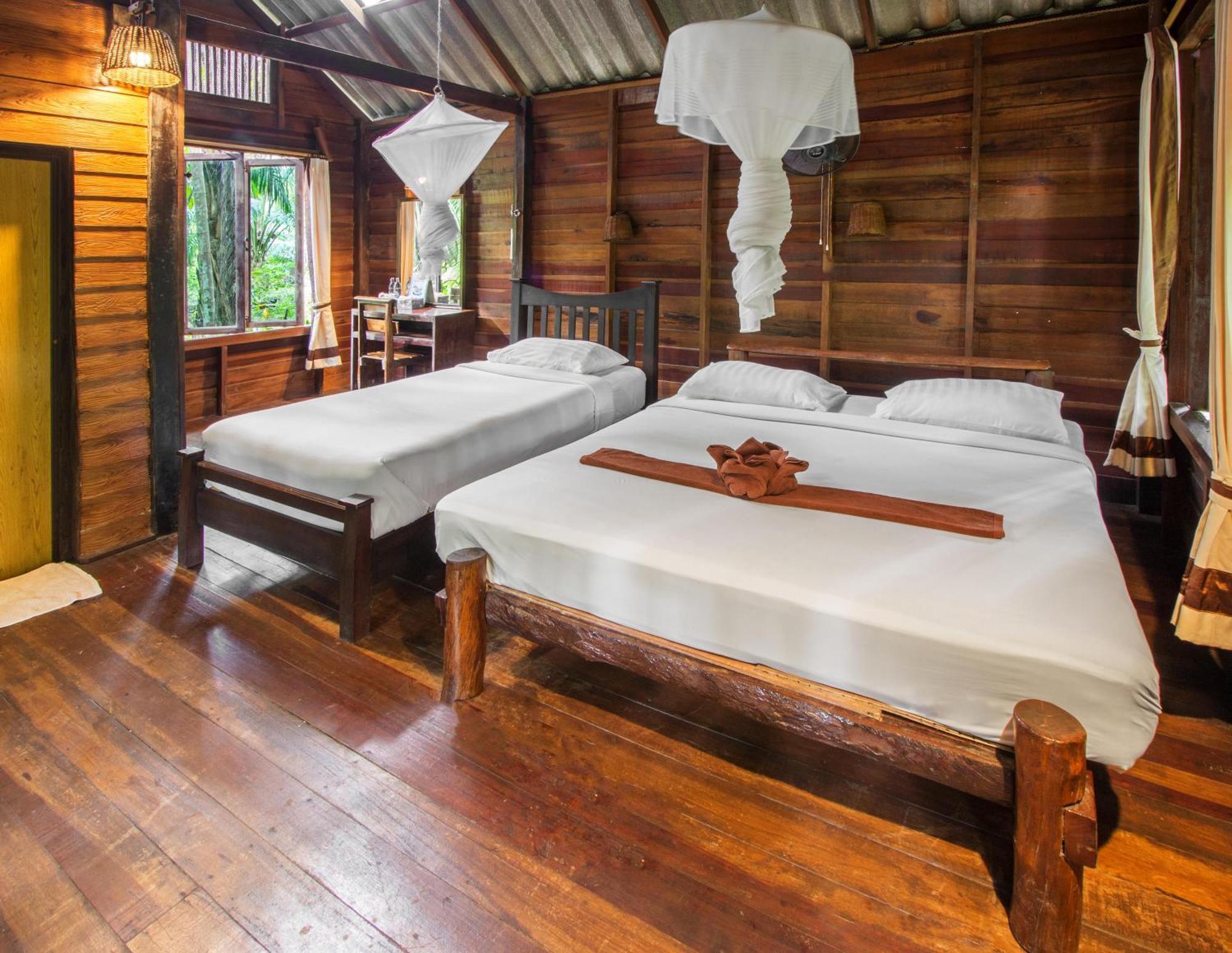 Lodge Khao Sok Riverside Khao Sok National Park