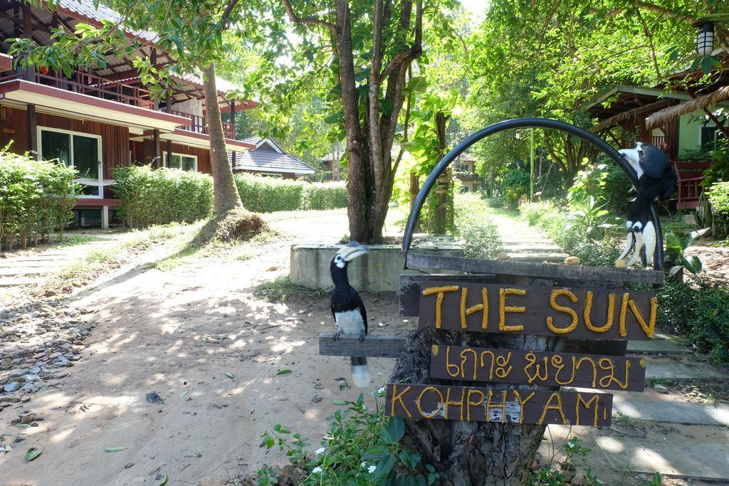 The Sun And Restaurant Koh Phayam